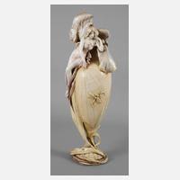 Amphora Lilienvase mit Mädchen111