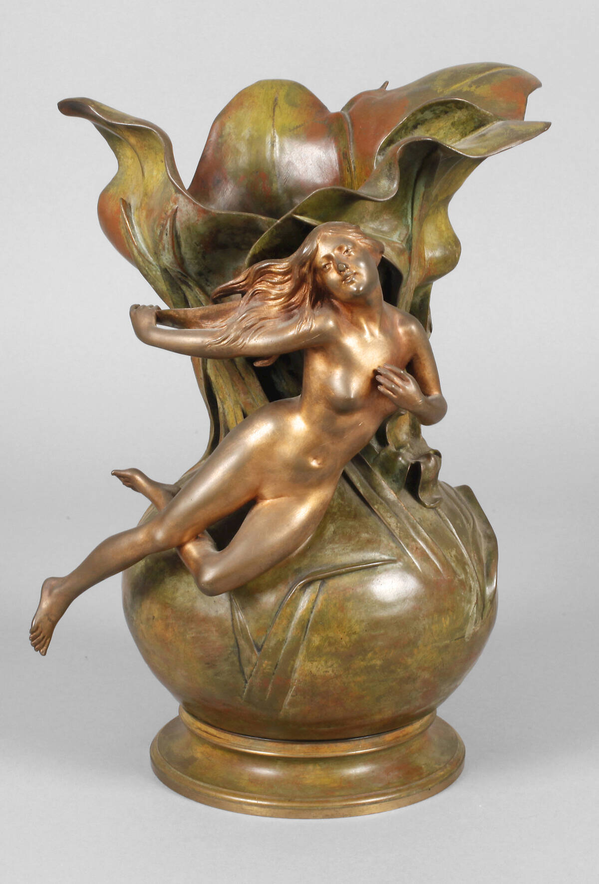 Luis Domenech, Bronzevase mit weiblichem Akt