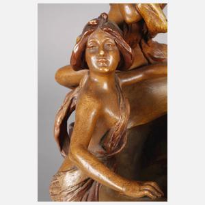 Muschelschale mit zwei Grazien,