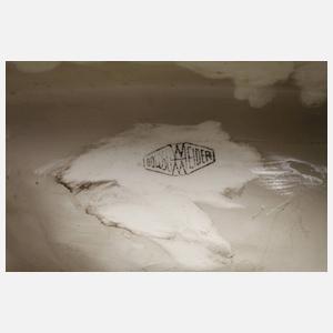 Goldscheider Wien weiblicher Akt mit Lyra