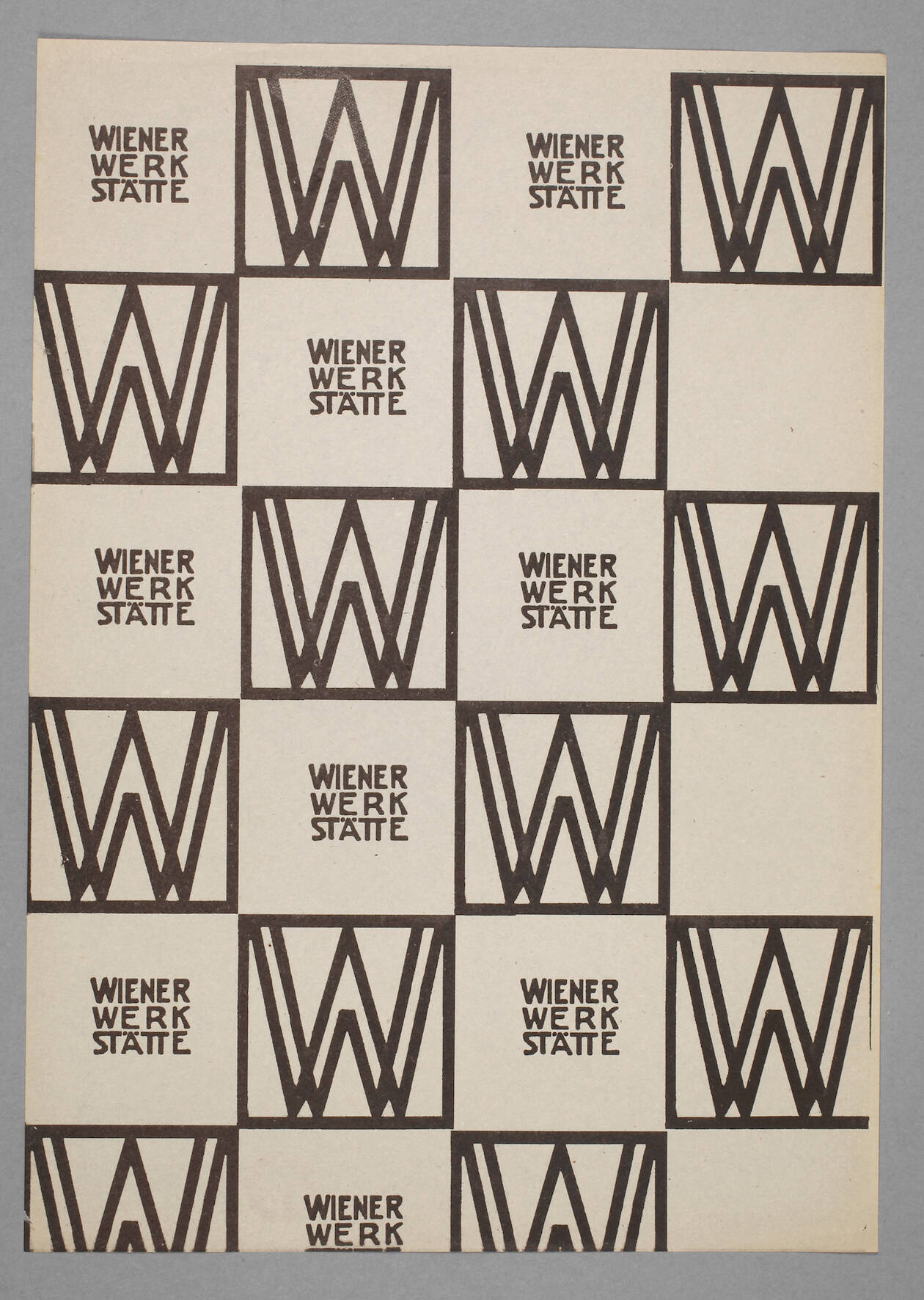 Einschlagpapier der Wiener Werkstätte