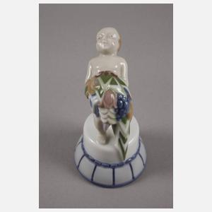 Fraureuth "Putte mit Blumen auf Sockel"