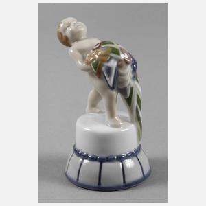 Fraureuth "Putte mit Blumen auf Sockel"