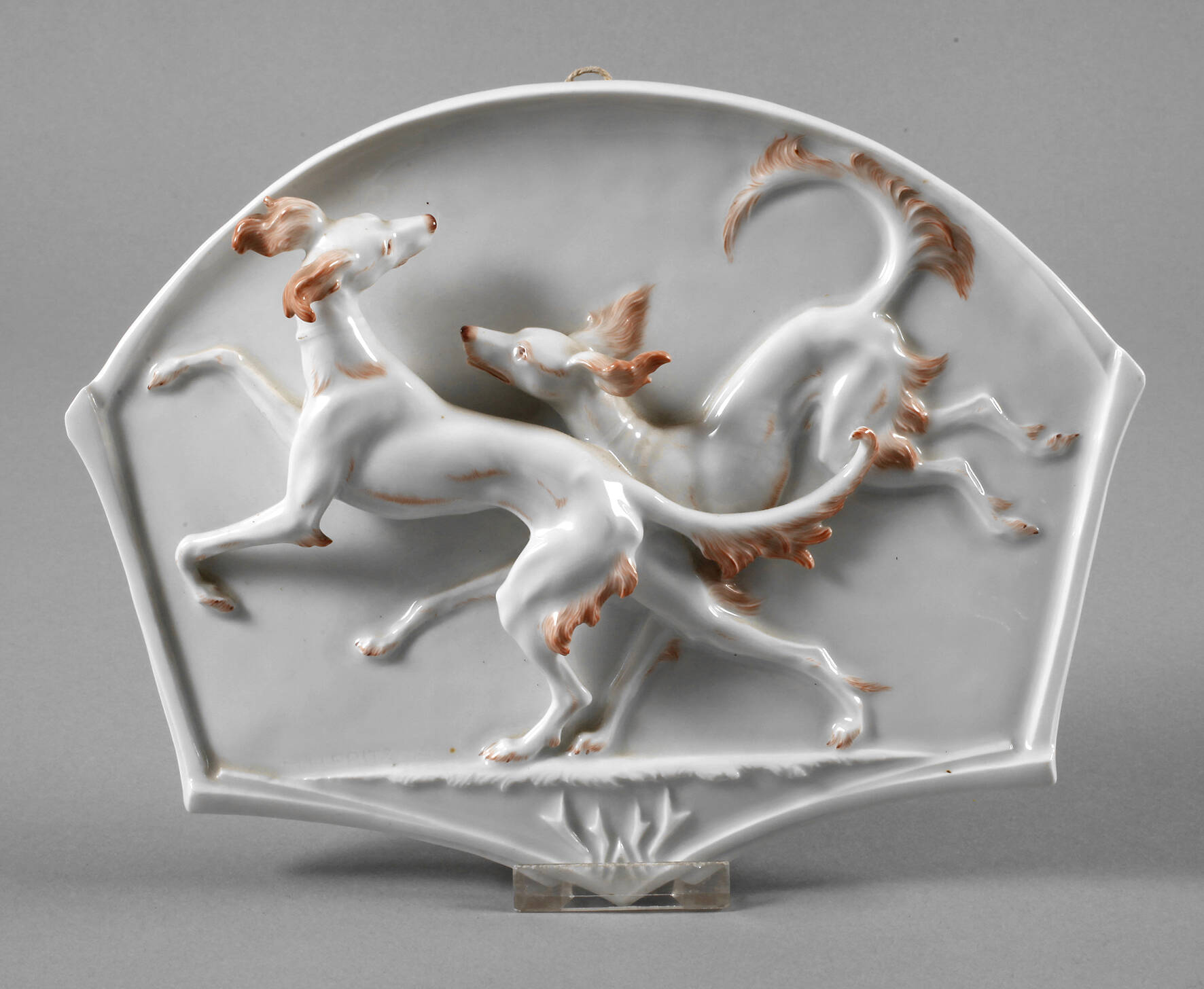 Rosenthal Reliefbild mit Hundemotiv