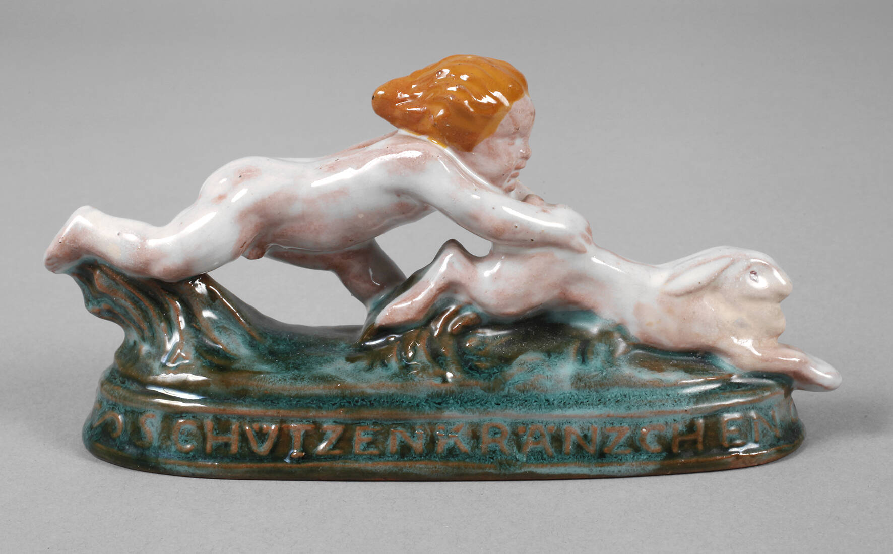 Wiener Kunstkeramische Werkstätte Putto und Hase
