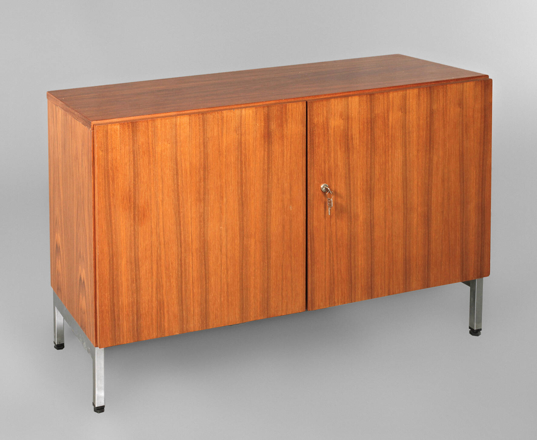Kleines Sideboard