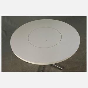 Esstisch und vier Stühle