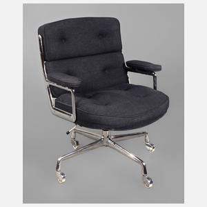 Eames Schreibtischsessel ES104