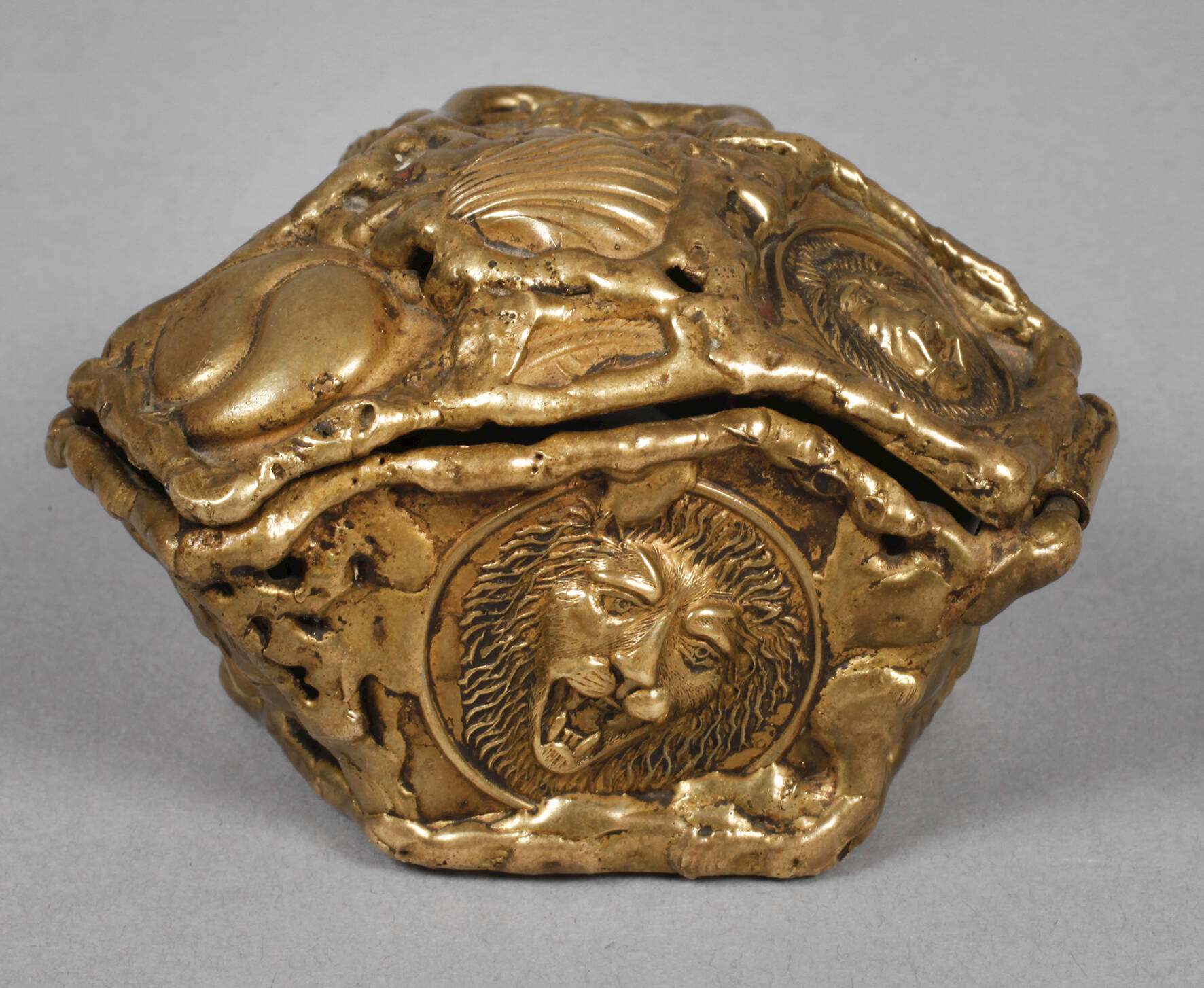 Pal Kepenyes, Schatulle