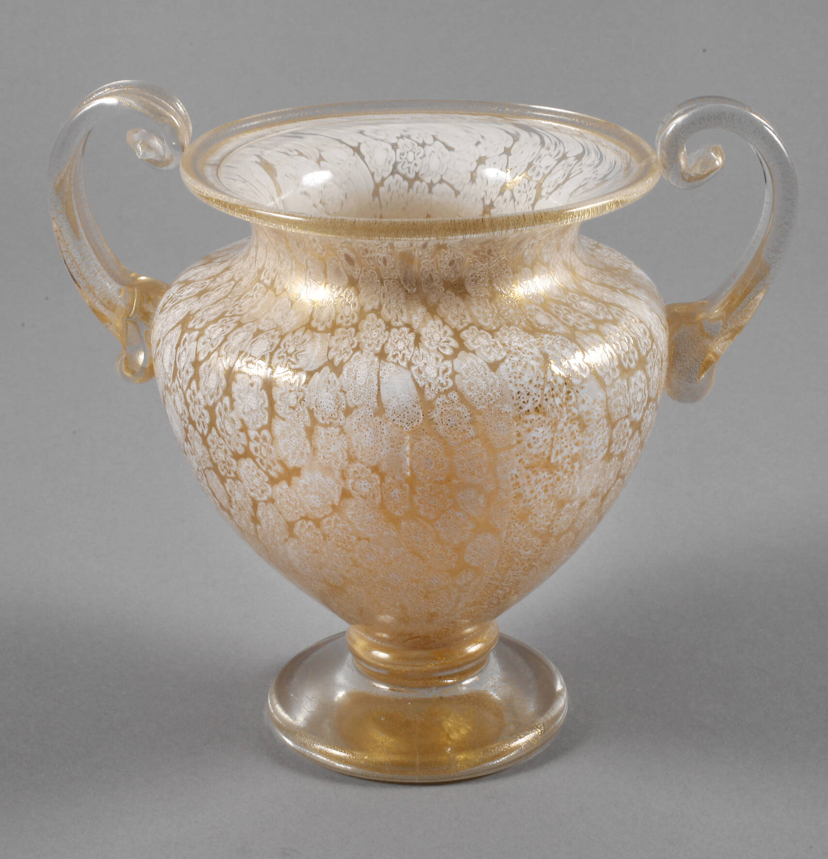 Murano Vase im antikisierenden Stil