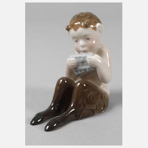 Fraureuth "Sitzender Faun mit Panflöte"