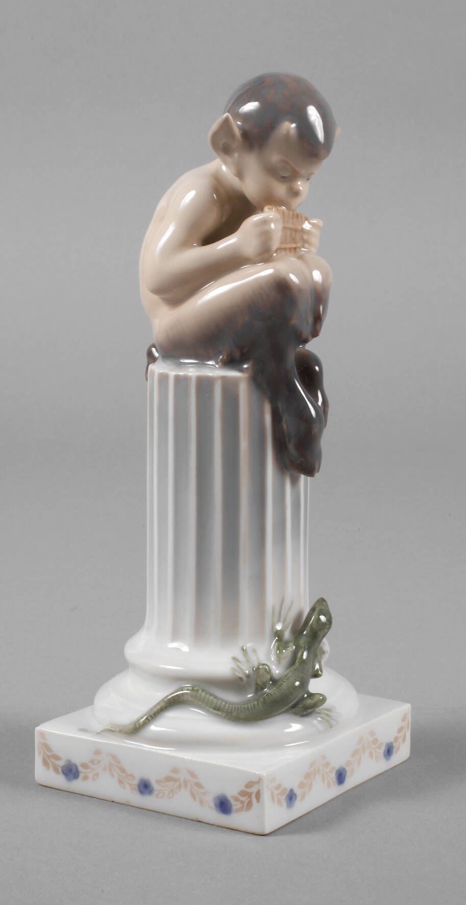 Kopenhagen "Faun mit Panflöte und Echse"