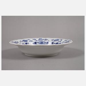 Meissen neun Suppenteller "Zwiebelmuster"