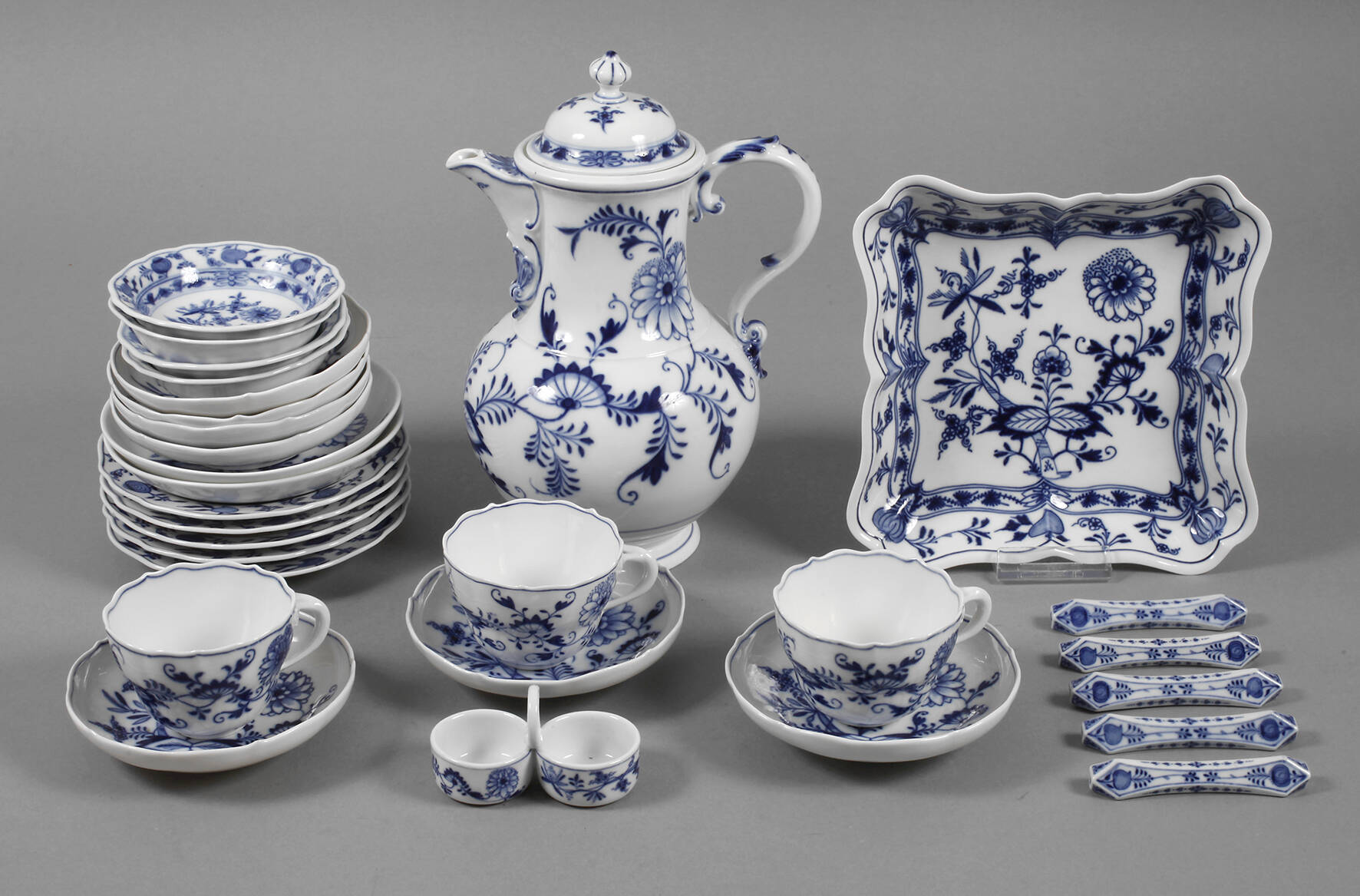 Meissen Konvolut "Zwiebelmuster"