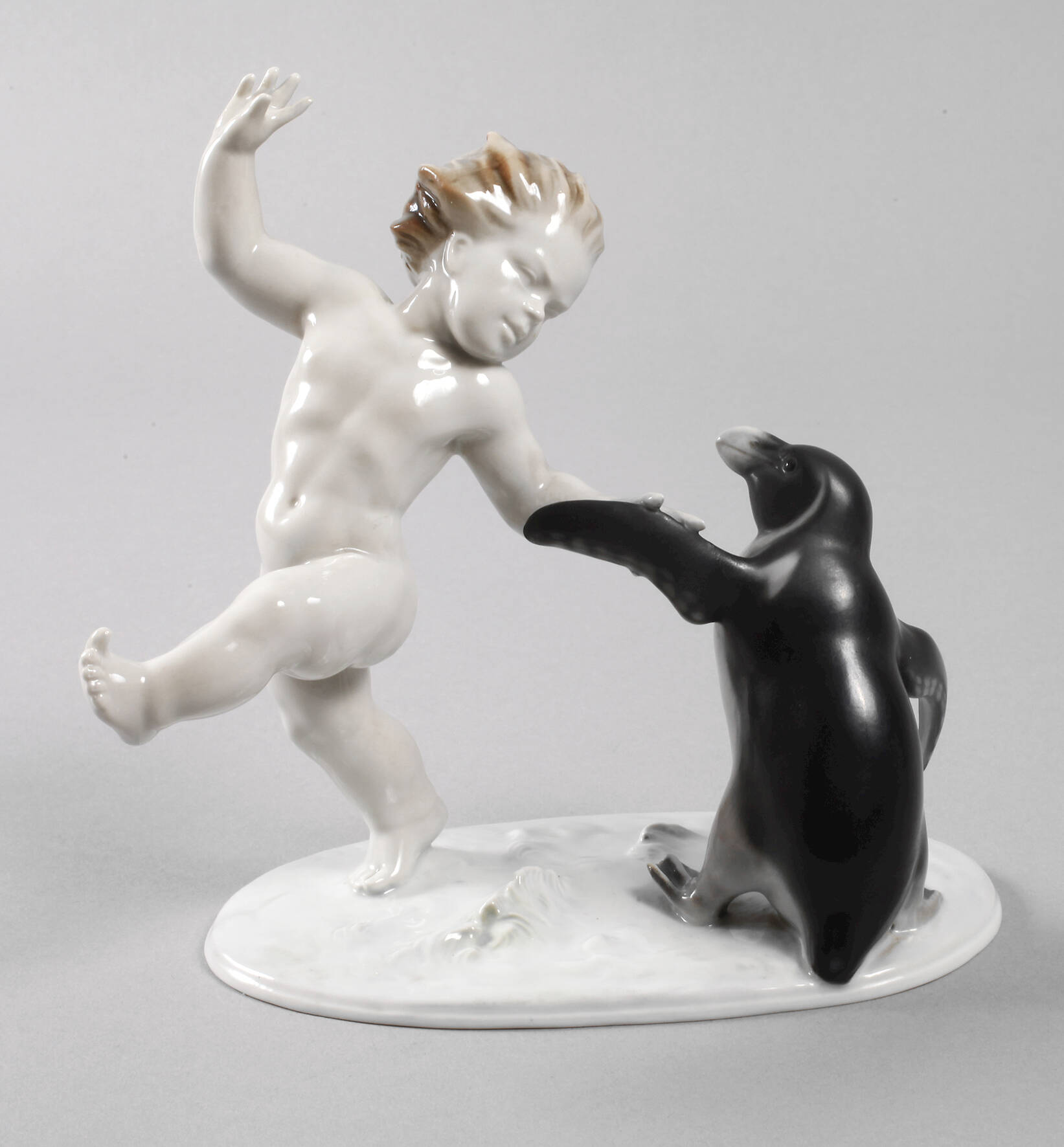 Metzler & Ortloff Putto mit Pinguin