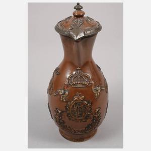 Seltene Bunzlauer Steinzeugkanne mit Sachsenwappen