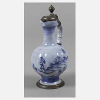 Kleine Enghalskanne mit Flechthenkel111