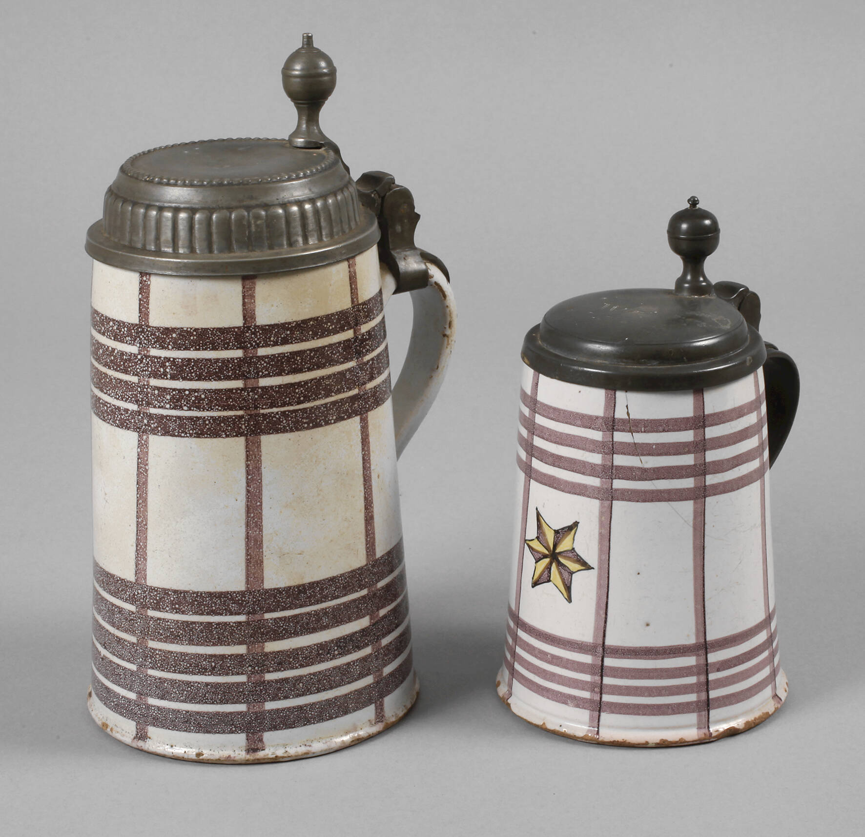 Paar Schrezheimer Fayencekrüge