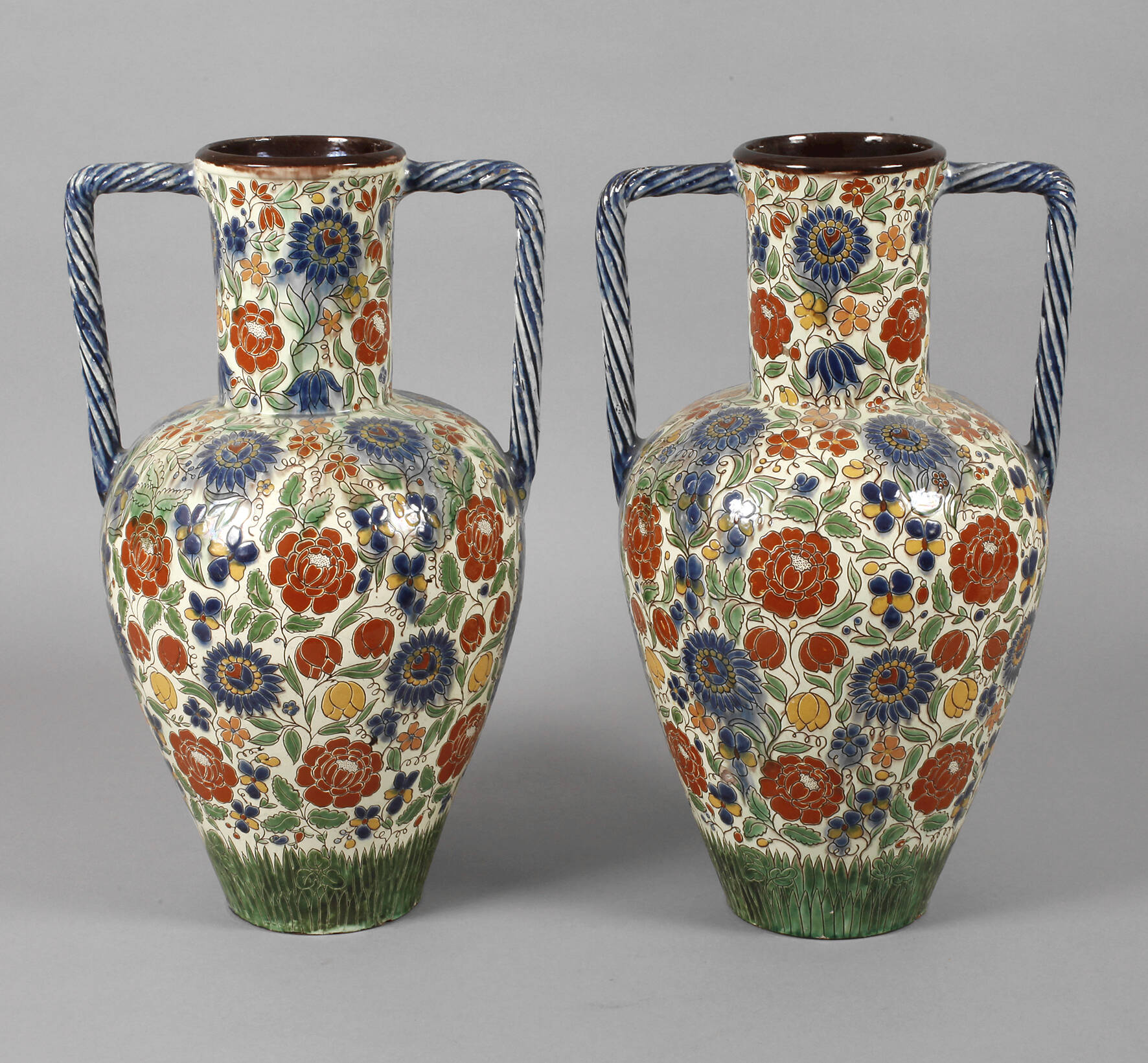 Paar große Henkelvasen Keramik