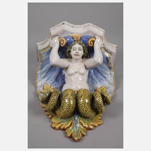 Zwei Wandkonsolen mit Melusinen