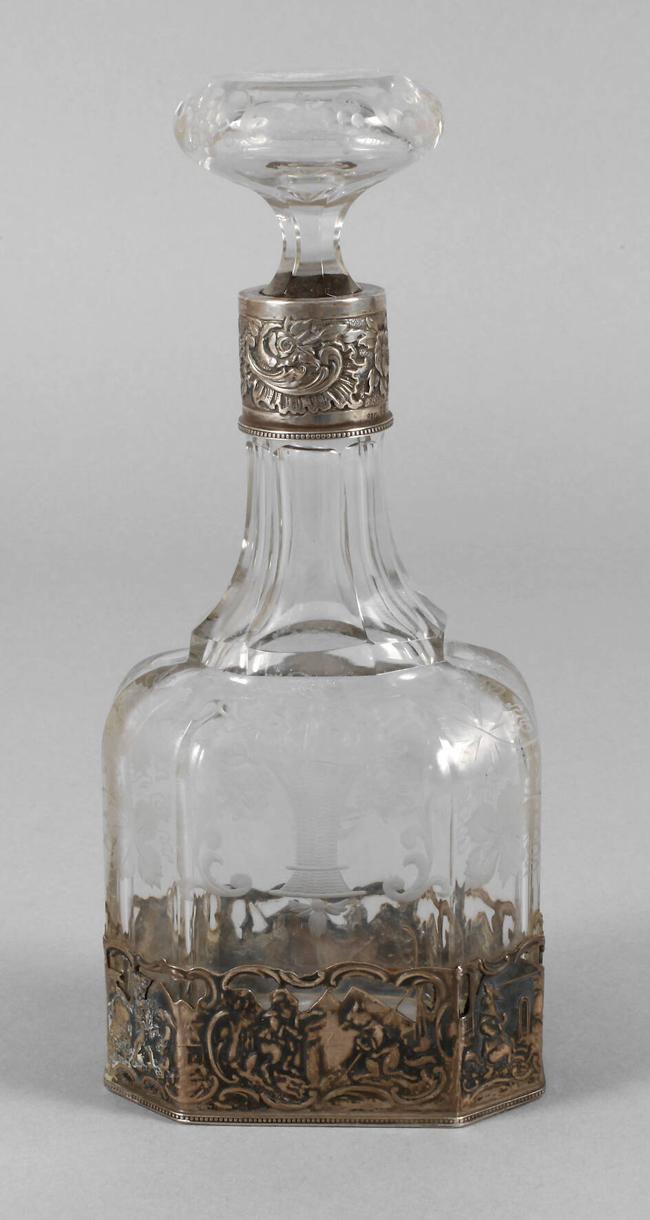 Karaffe mit Silbermontierung