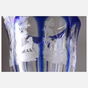 Großer Walzenschliffpokal mit Überfang