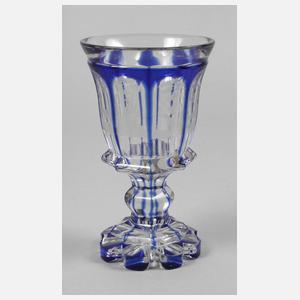 Großer Walzenschliffpokal mit Überfang