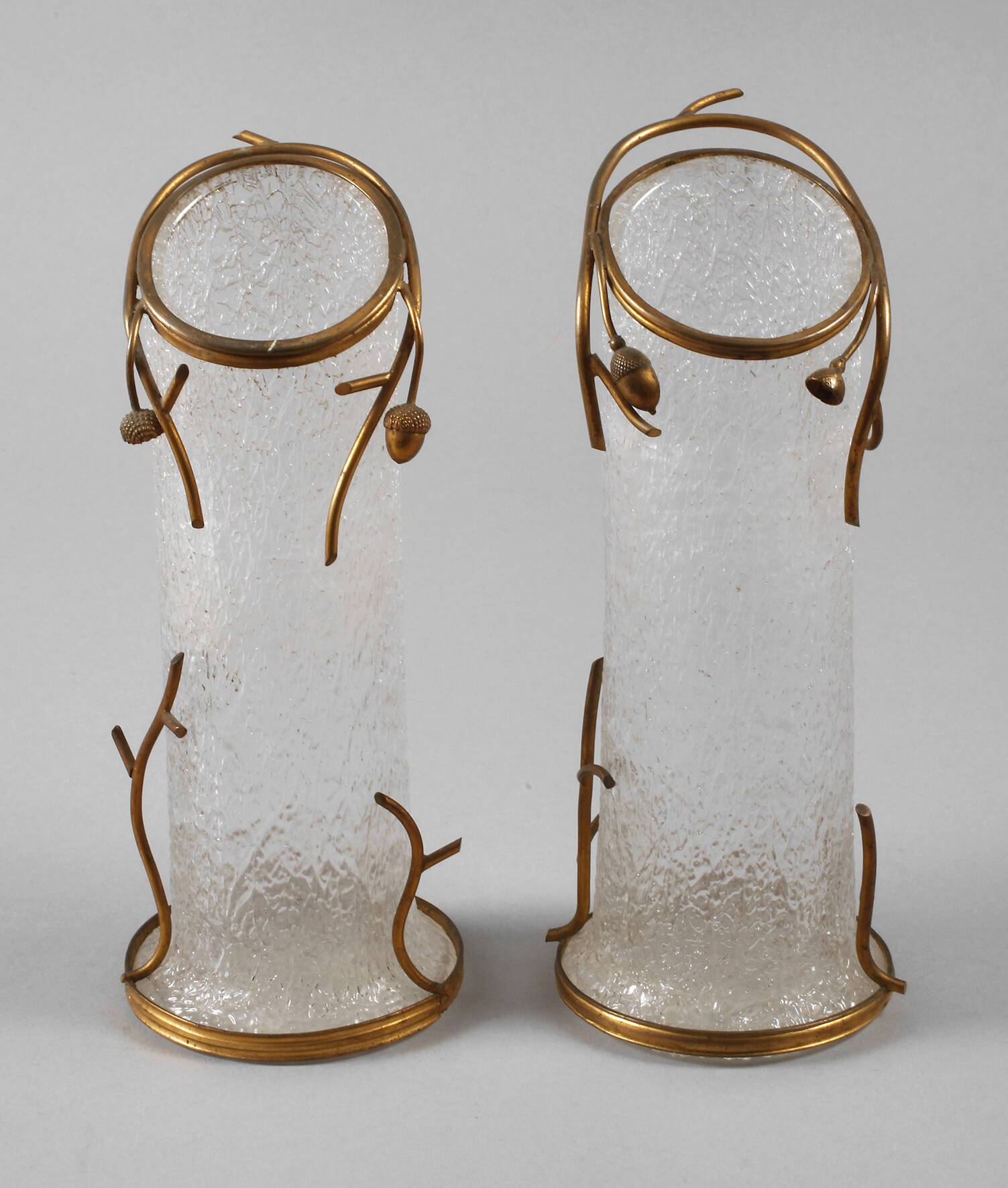 Paar montierte Eisglasvasen