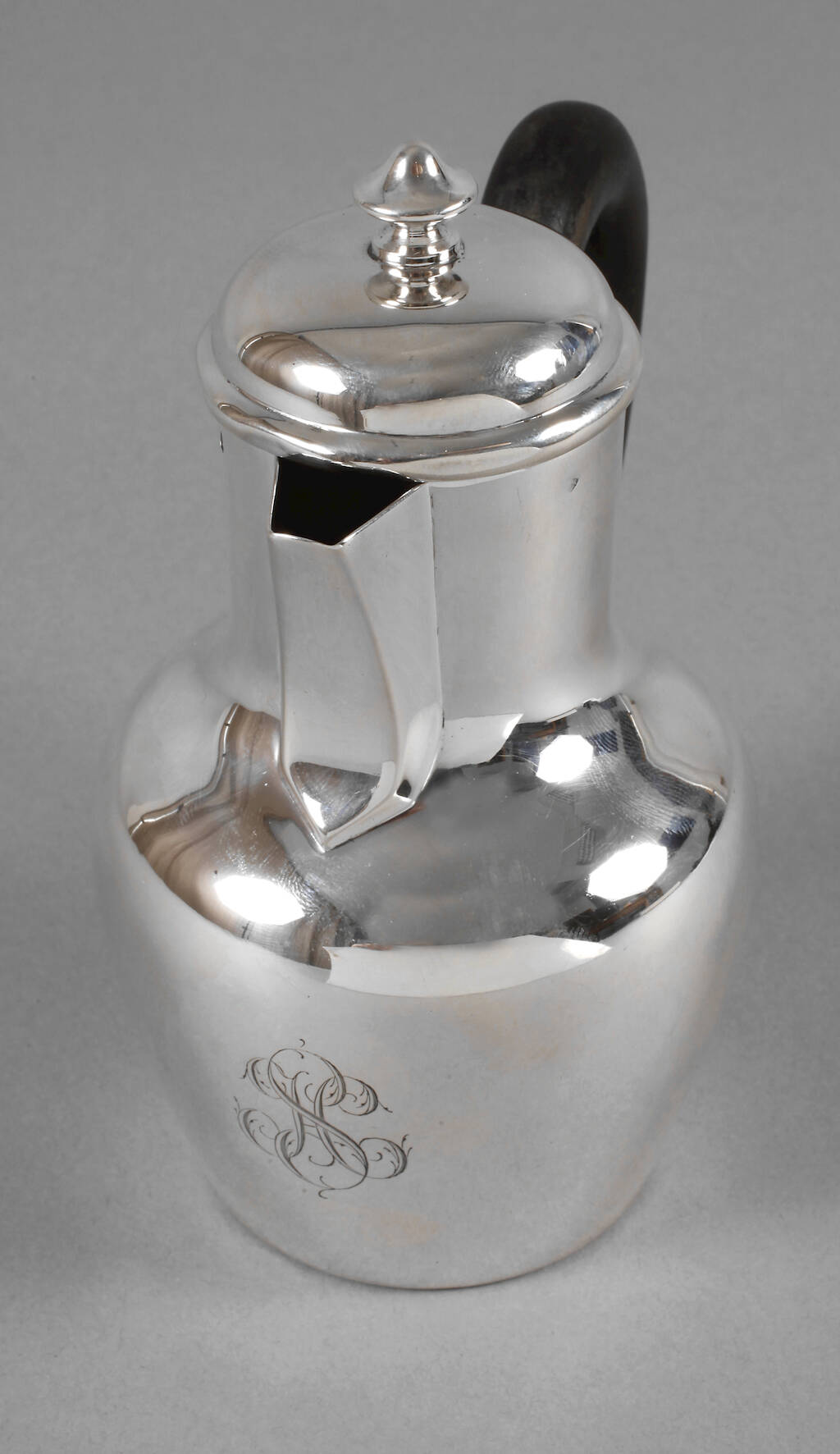 Silberkanne Frankreich