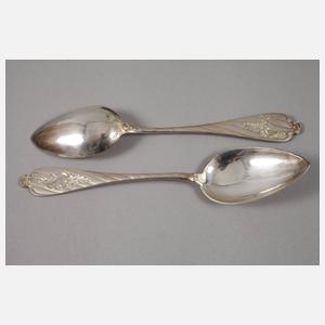 Zwölf Suppenlöffel Silber