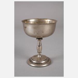 Silberkelch mit floralem Dekor