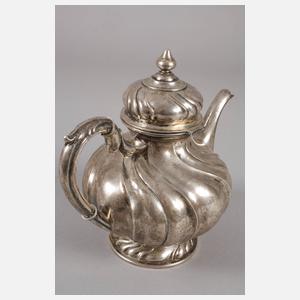Silberkanne im Barockstil