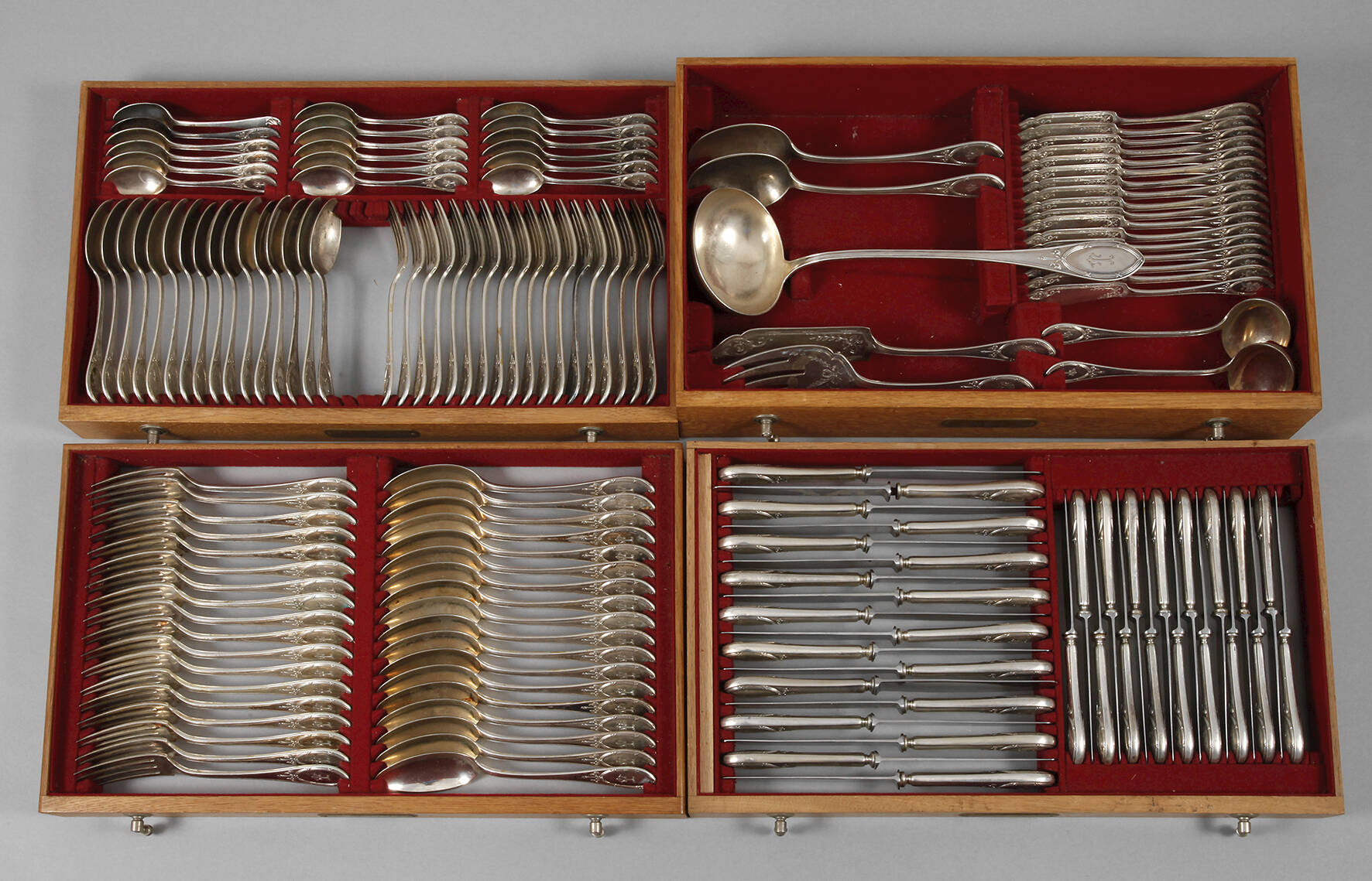 Großer Besteckkasten Wilkens & Söhne Silber