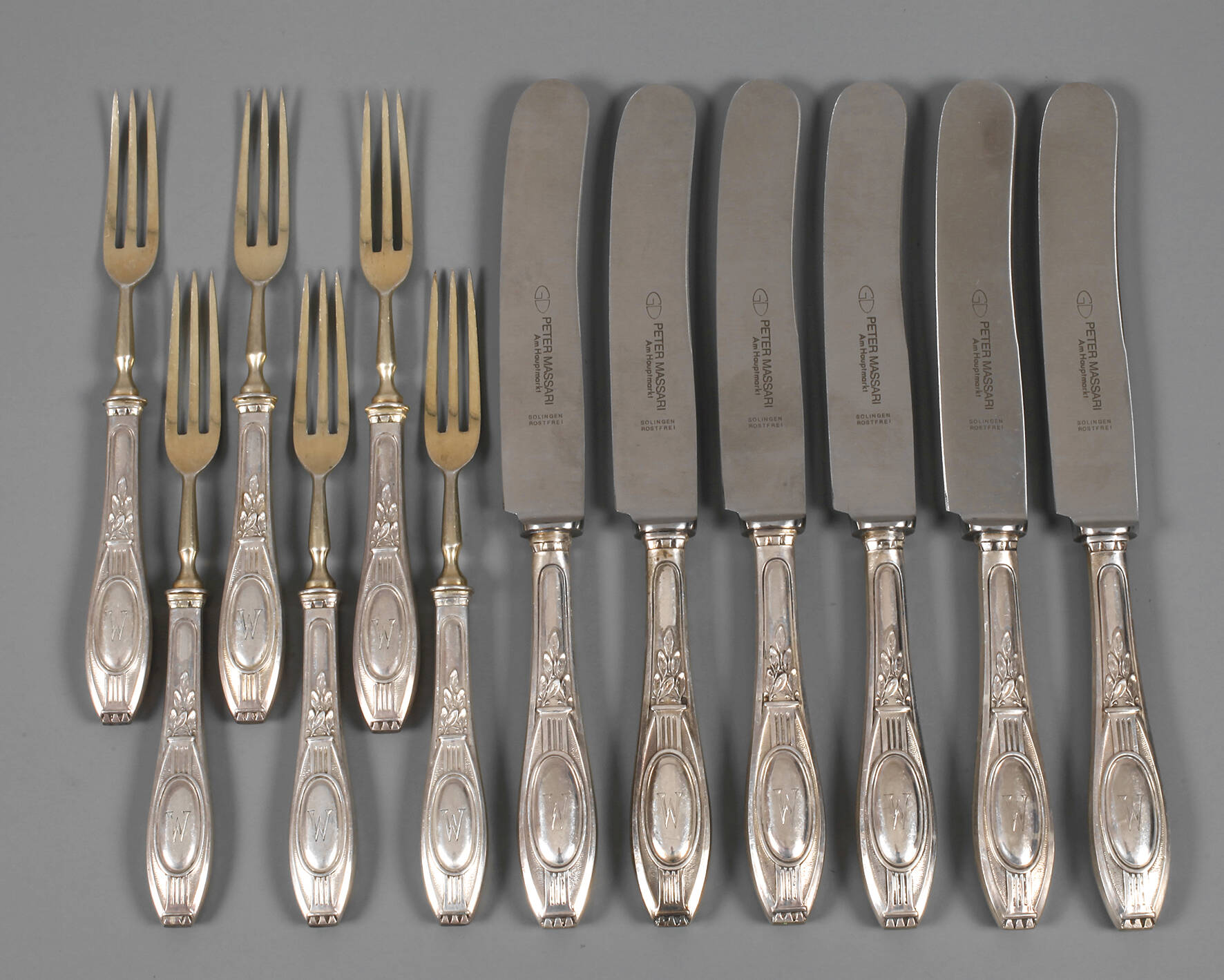 Sechs Abendbrotmesser und sechs Obstgabeln Silber