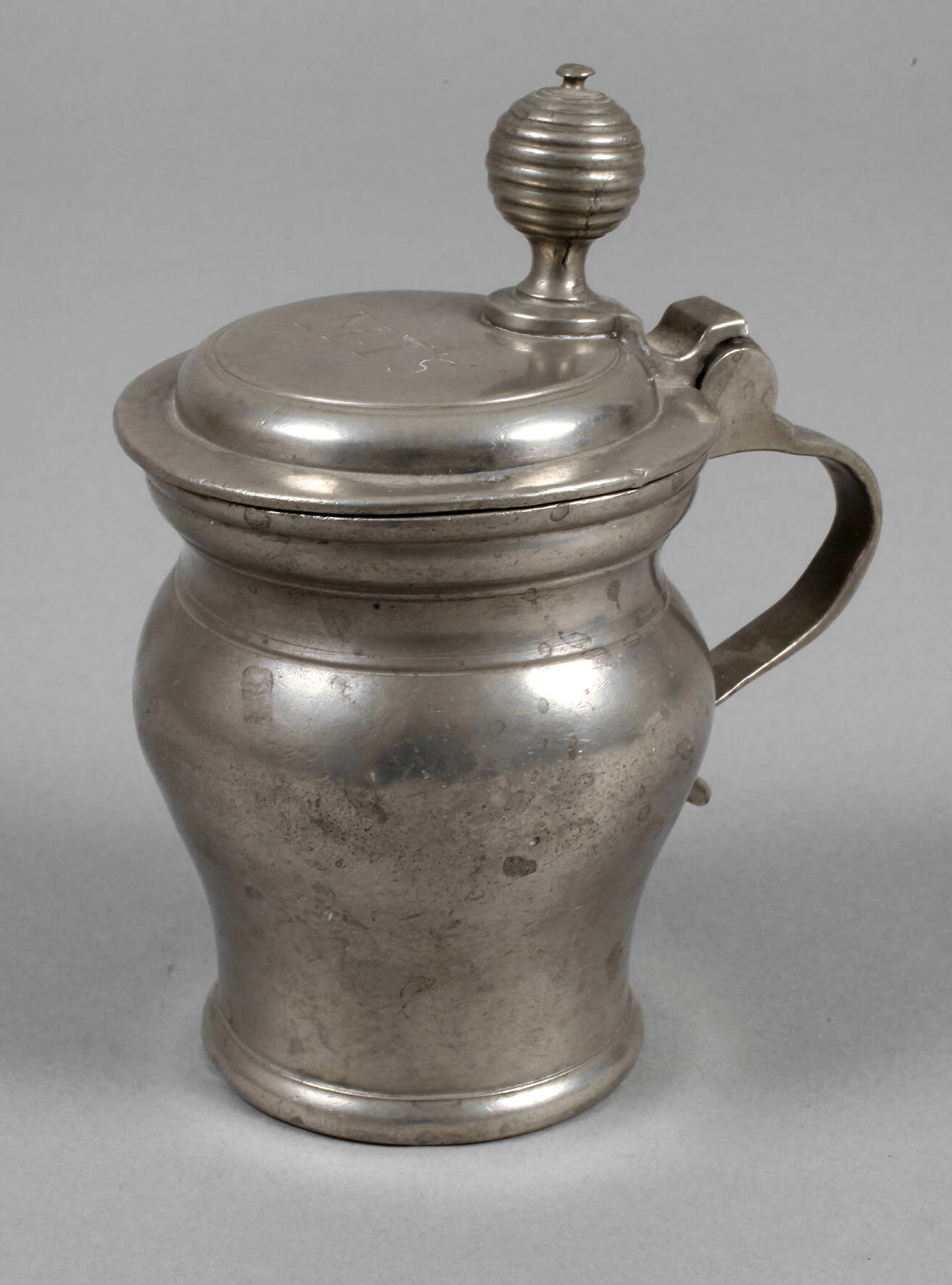 Kleiner Deckelhumpen Zinn