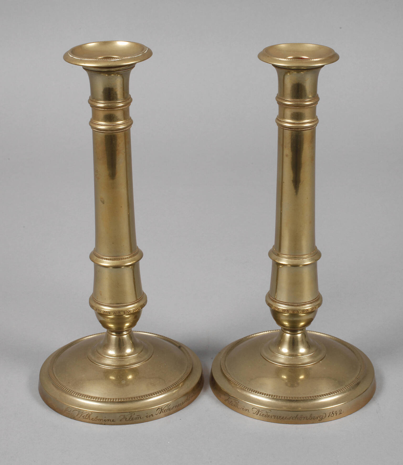 Paar klassizistische Kerzenleuchter
