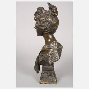 Emmanuel Villanis, Damenbüste "Carmen"