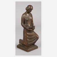 Prof. Kurt Schmid-Ehmen, Frau kniend111