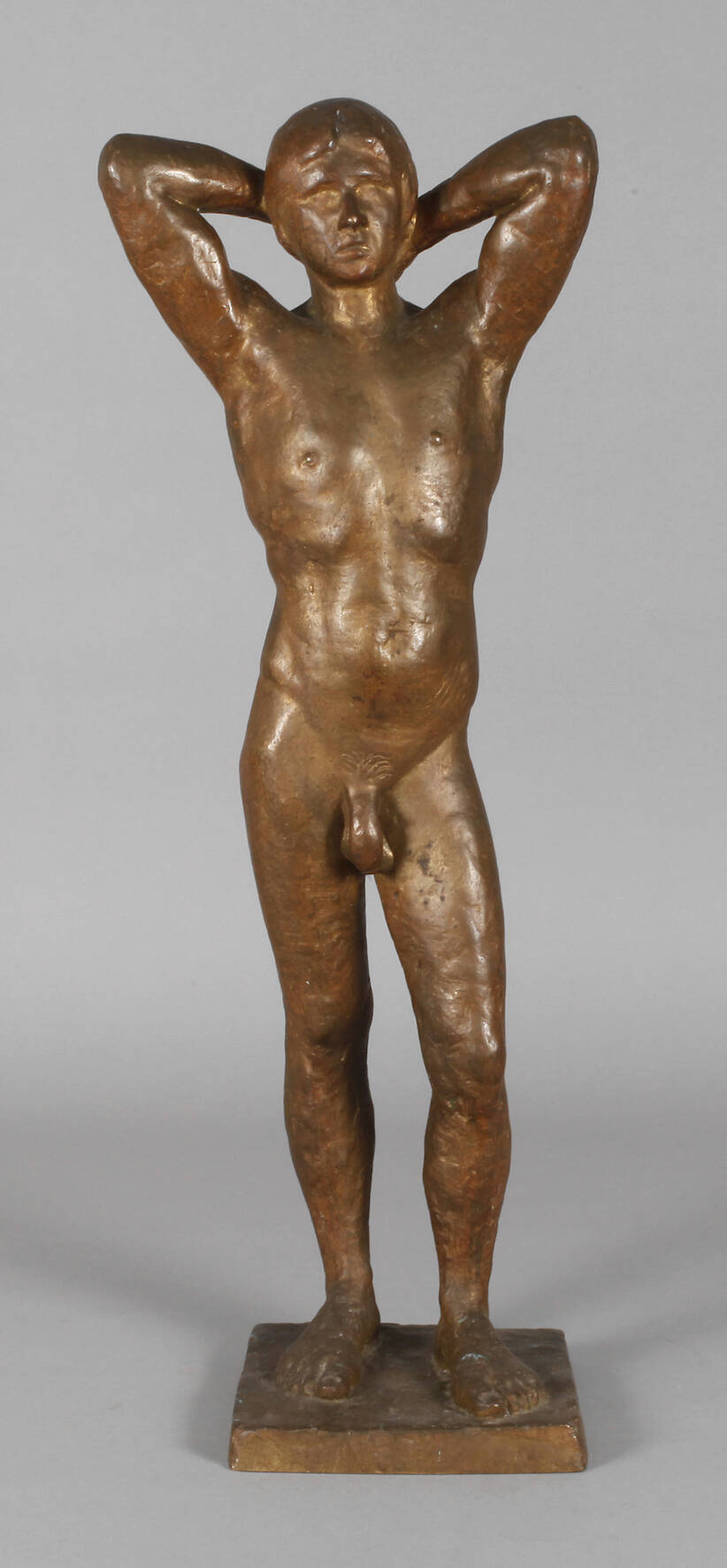 Großer stehender Akt