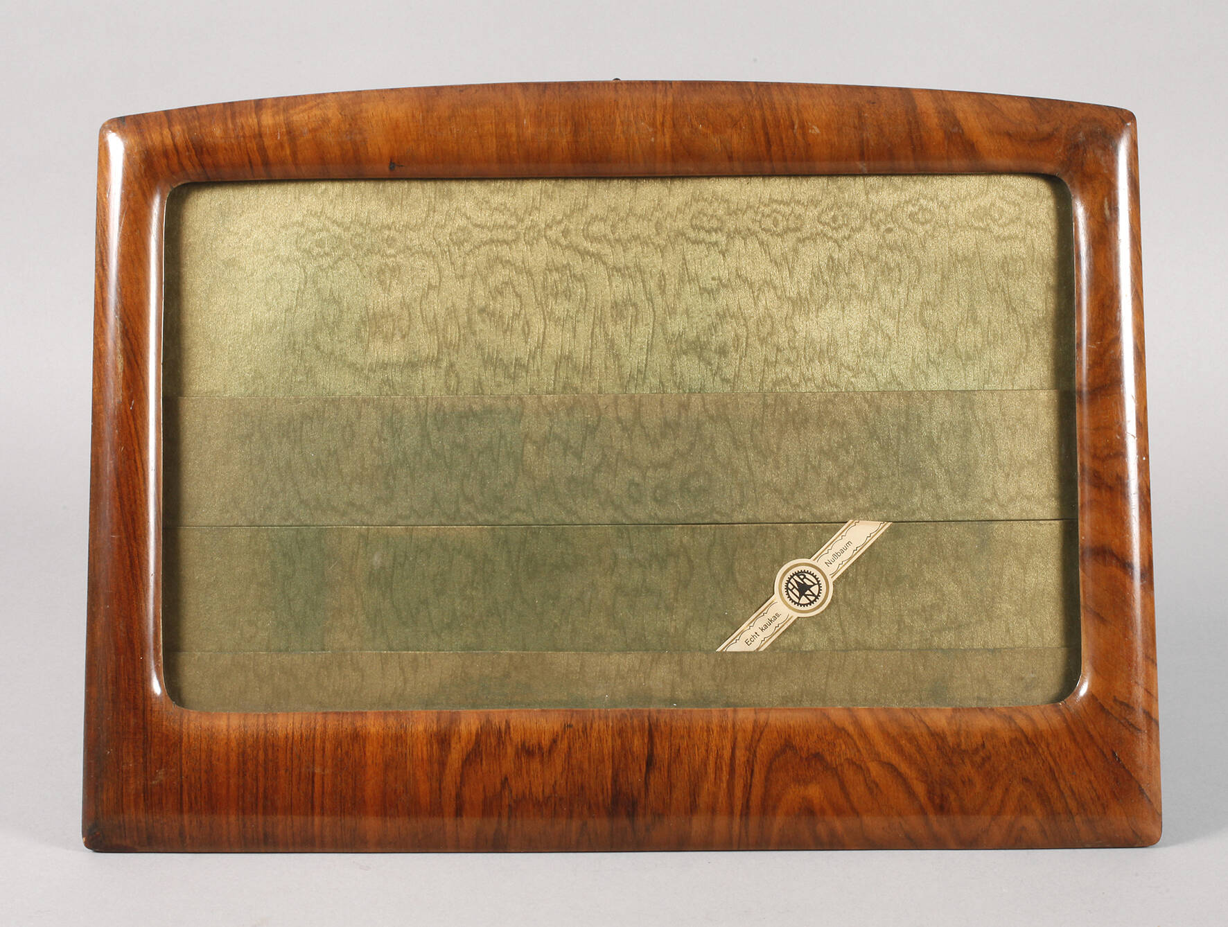 Großer Aufstellrahmen