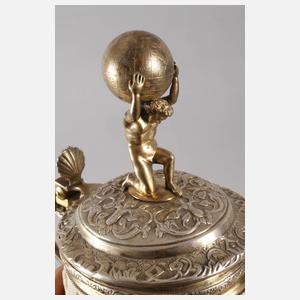 Feiner Elfenbeinhumpen