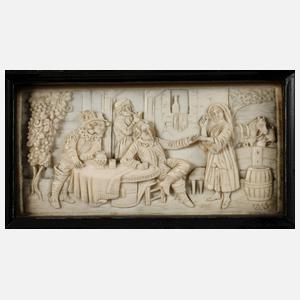 Feine Elfenbeinschnitzerei