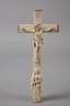 Geschnitztes Kruzifix