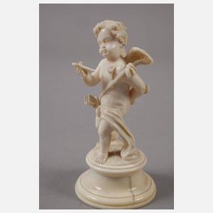 Figürliche Elfenbeinschnitzerei