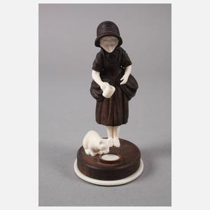 Figürliche Elfenbeinschnitzerei