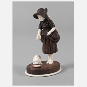 Figürliche Elfenbeinschnitzerei