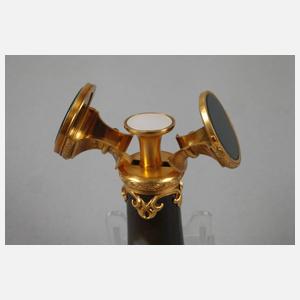 Prunkvolle Dreifach-Petschaft