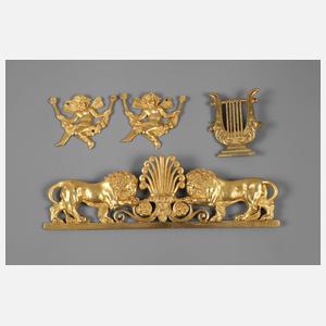 Klassizistische Bronzeappliken