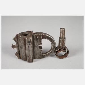 Barockes Vorhängeschloss