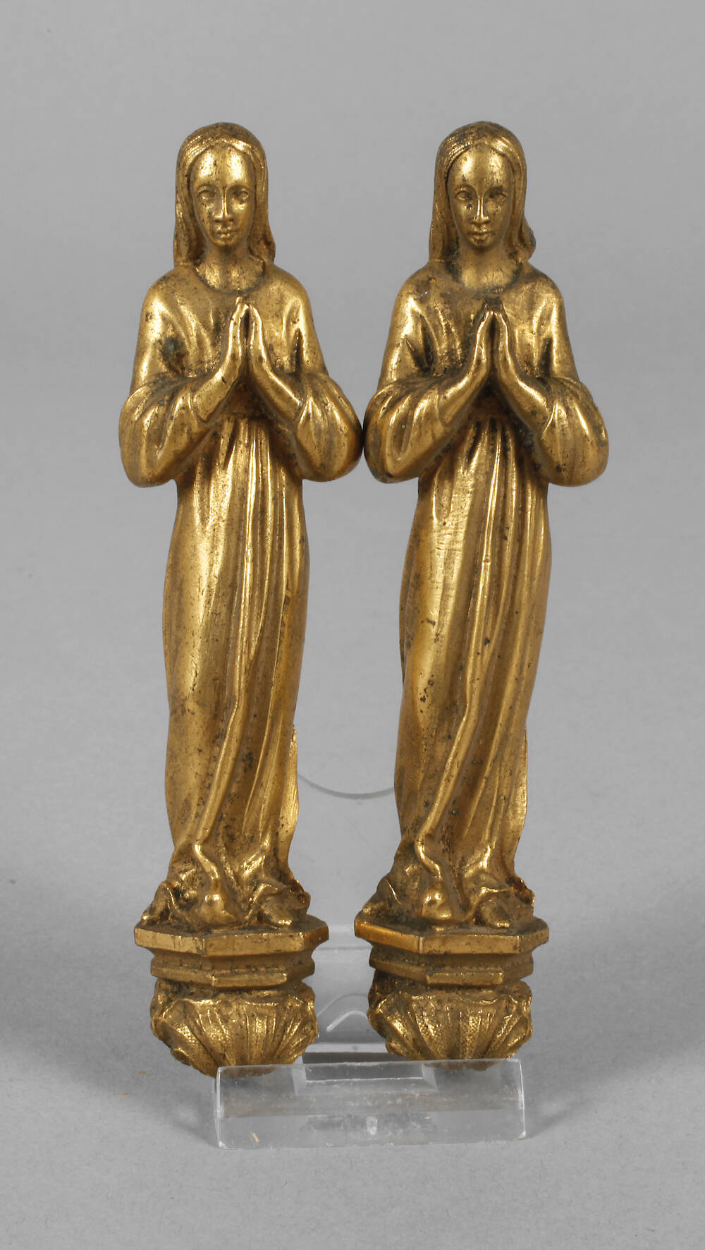 Paar figürliche Bronzebeschläge